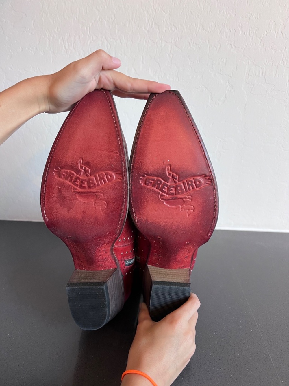 FREEBIRD red leather studded ankle booties - Picture 5 of 10